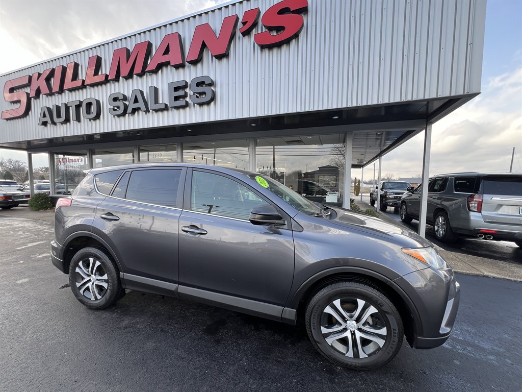 2018 Toyota RAV4 LE
